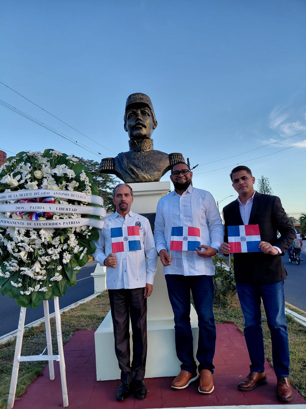 Efemérides Patrias y Alcaldía de El Seibo develan tarja del General Antonio Duvergé