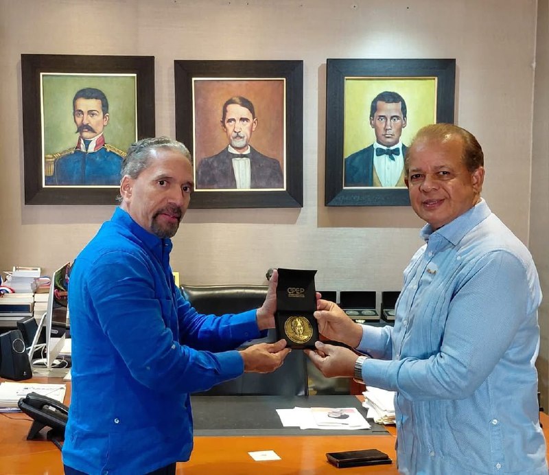 Fructífero encuentro de trabajo con el Director Operativo de la presidencia, Aníbal Díaz Belliard 