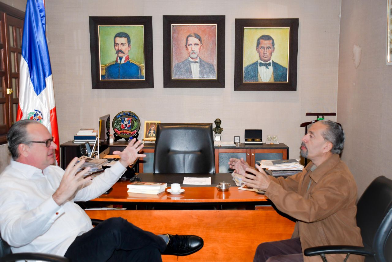 Presidente de CPEP, Juan Pablo Uribe, se reúne con Jose Antonio Sanchez